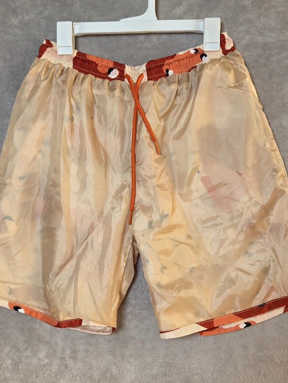 Trap Carolina Camouflage Streetwear Shorts Men's Size Medium Orange White